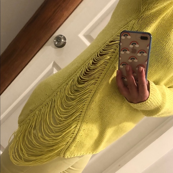 Sweater - Picture 5 of 5